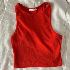 Red muscle tee crop